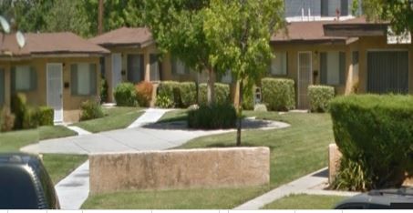 4629 McFarland St in Riverside, CA - Foto de edificio