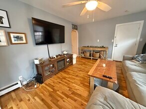 42 Court St in Newton, MA - Building Photo - Building Photo