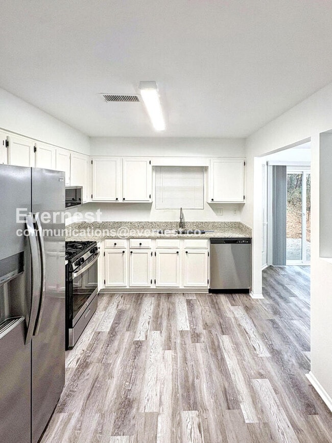 6157 St Christophers Ct in Lithonia, GA - Building Photo - Building Photo