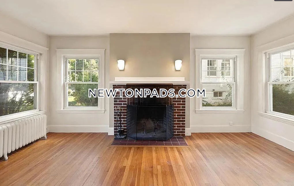 47 Crosby Rd-Unit -2 in Newton, MA - Foto de edificio