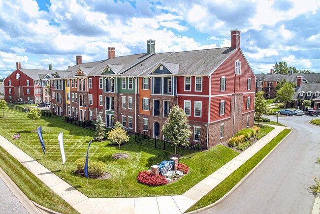 Domain at Bennett Farms in Zionsville, IN - Building Photo - Building Photo