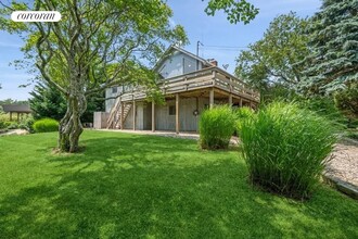 7 Harrison Dr in Montauk, NY - Building Photo - Building Photo