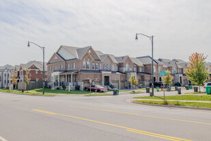 55 Fann Dr in Brampton, ON - Building Photo