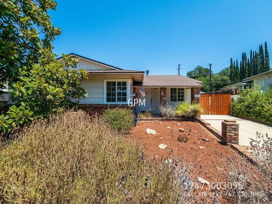 10342 Mather Ave in Los Angeles, CA - Building Photo