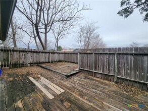 164 S Union Ave-Unit -102 in New Braunfels, TX - Building Photo - Building Photo