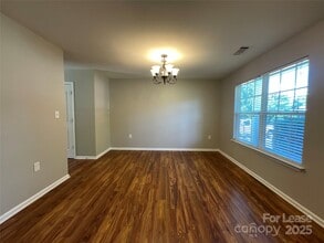 1417 River Run Rd in Lowell, NC - Building Photo - Building Photo