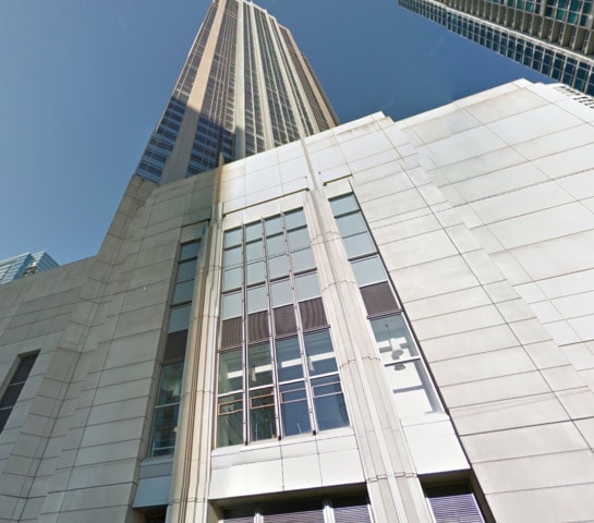 property at 512 N McClurg Ct