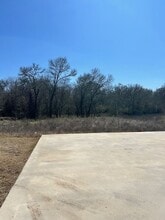 6963 Halter Loop in College Station, TX - Foto de edificio - Building Photo