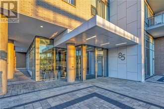 85 Duke St W in Kitchener, ON - Building Photo - Building Photo