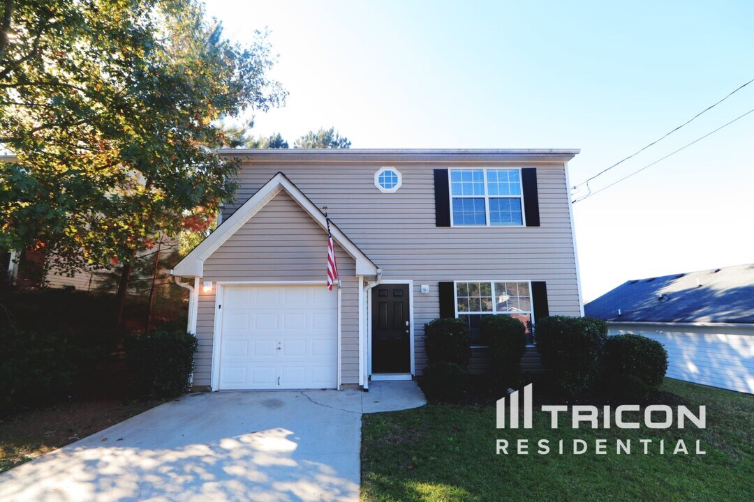 4855 Browns Mill Ferry Rd in Stonecrest, GA - Building Photo