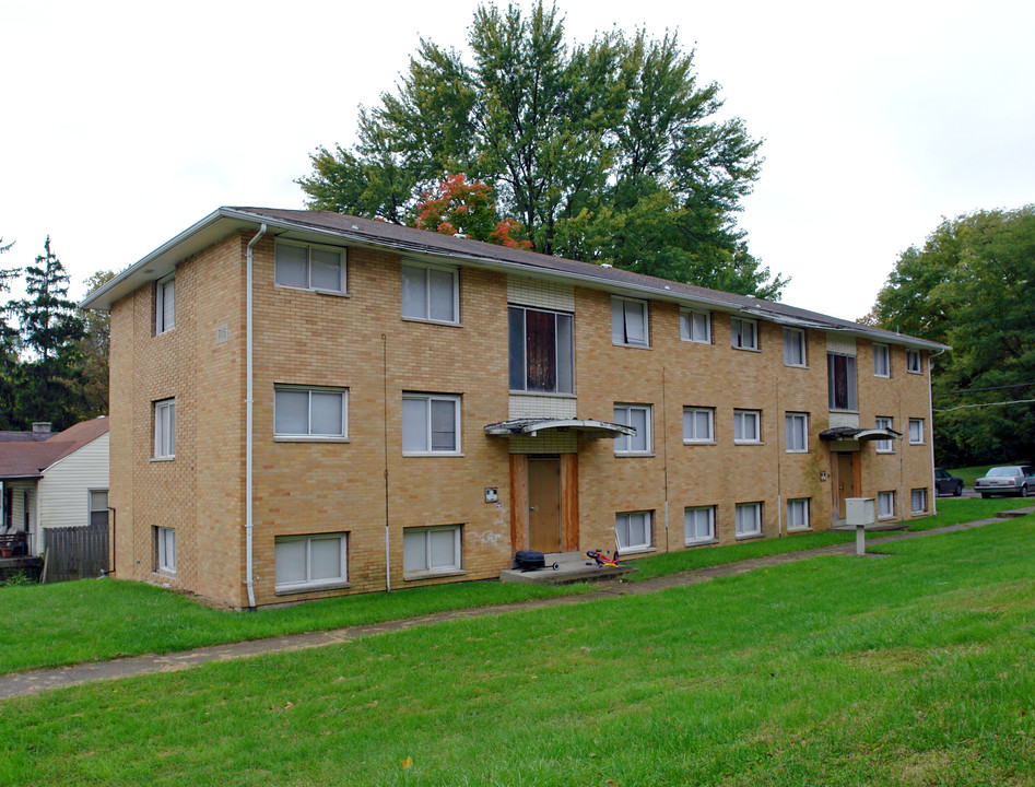 715 N Gettysburg Ave in Dayton, OH - Building Photo