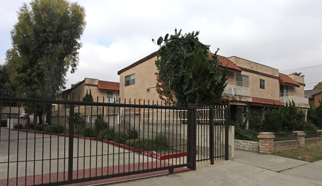 11844 Ferris Rd in El Monte, CA - Building Photo - Building Photo