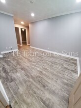 832 W 7th St in Winston-Salem, NC - Foto de edificio - Building Photo