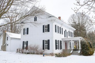 79 Camby Rd in Verbank, NY - Foto de edificio - Building Photo