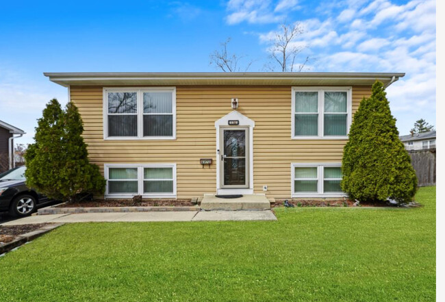 property at 6970 Hemlock St
