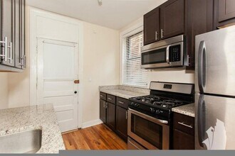 4725 N Leavitt St in Chicago, IL - Building Photo - Building Photo