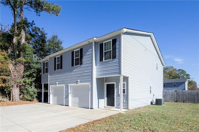 393 Hicks Ave in Fayetteville, NC - Building Photo - Building Photo