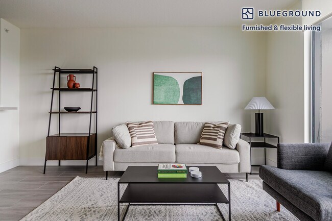 1000 NW 7th St in Miami, FL - Building Photo - Building Photo