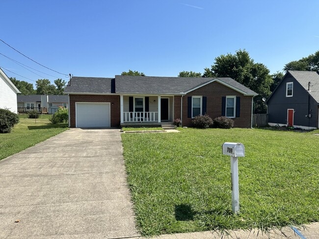 709 R S Bradley Blvd