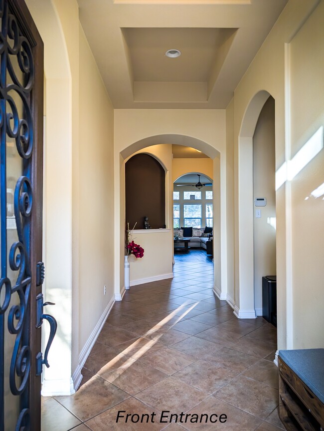 6404 Antigo Ln in Austin, TX - Foto de edificio - Building Photo