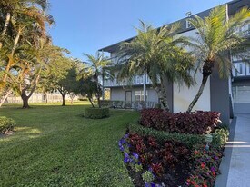 169 Suffolk F in Boca Raton, FL - Building Photo