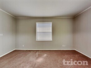 21439 Cherry Canyon Ln in Tomball, TX - Foto de edificio - Building Photo