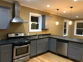 46 Powhattan St in Providence, RI - Building Photo - Building Photo