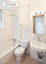 257 W 12th St in New York, NY - Building Photo - Building Photo