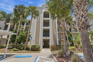 7705 Grand Estuary Trail in Bradenton, FL - Building Photo