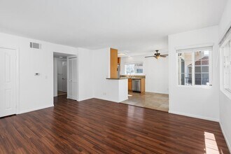1499 Broadway, Unit Condo for rent in El Cajon, CA - Foto de edificio - Building Photo