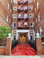 63-89-89 Saunders St