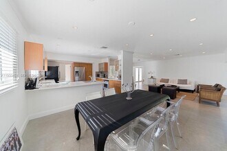 1230 96th St in Bay Harbor Islands, FL - Building Photo - Building Photo