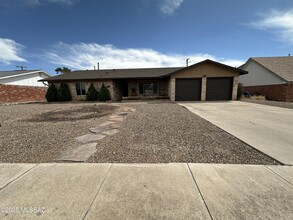 6820 E 4th St in Tucson, AZ - Building Photo - Building Photo