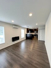 3317 Wetmore Ave in Everett, WA - Building Photo - Building Photo