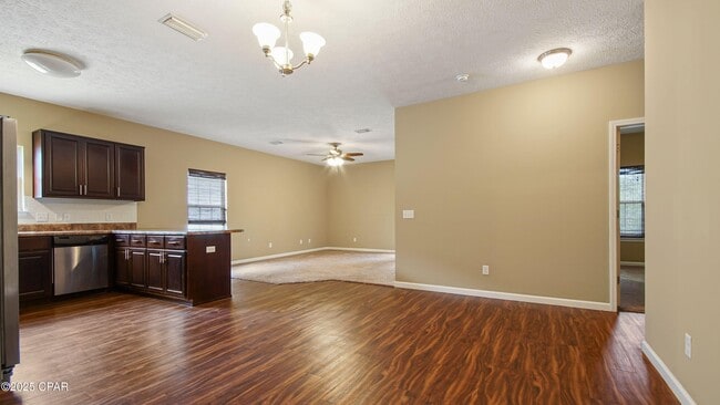 1221 E 26th St in Lynn Haven, FL - Building Photo - Building Photo
