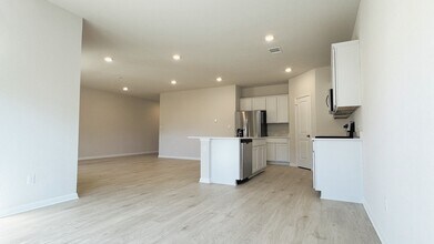 188 Grey Slate Ave in Marble Falls, TX - Building Photo - Building Photo