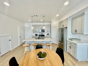 2618 E Wake Frst Ln in Saint George, UT - Building Photo - Building Photo