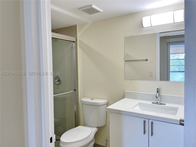 property at 16950 W Dixie Hwy