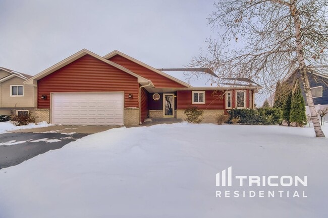 3830 144th St W in Rosemount, MN - Building Photo - Building Photo