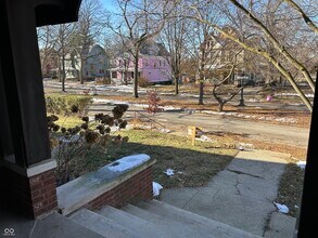 963 Woodruff Pl W Dr in Indianapolis, IN - Building Photo - Building Photo