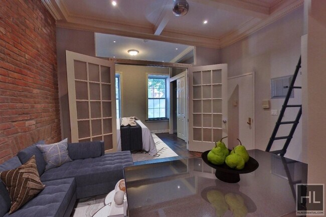 W 21ST ST. in New York, NY - Building Photo - Building Photo