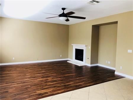 7093 Barwick Ct, Unit 52 in Corona, CA - Foto de edificio - Building Photo