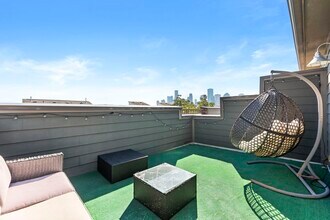 1925 Shearn St in Houston, TX - Building Photo - Building Photo