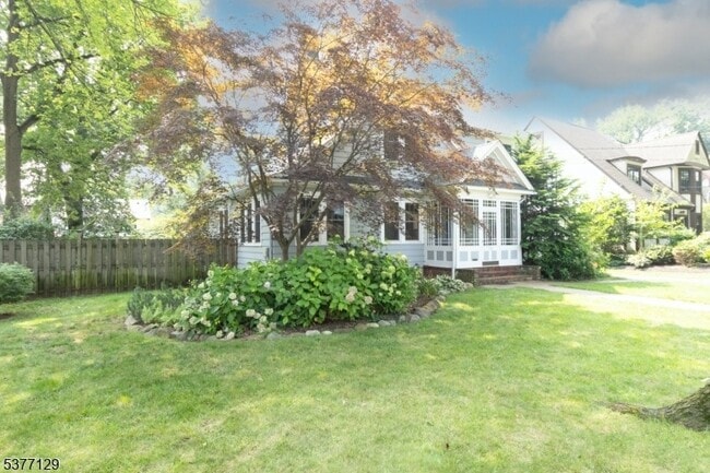 715 Dorian Rd, Unit 02104 in Westfield, NJ - Building Photo - Building Photo
