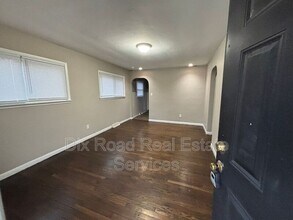 2237 Carolina St in Middletown, OH - Building Photo - Building Photo