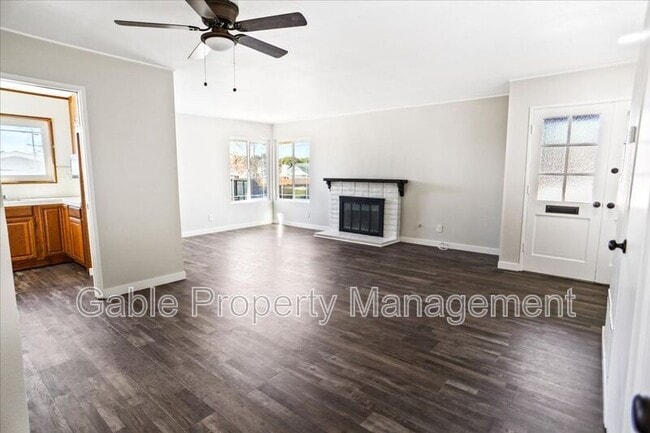 20810 Cedarfalls Dr in Santa Clarita, CA - Building Photo - Building Photo