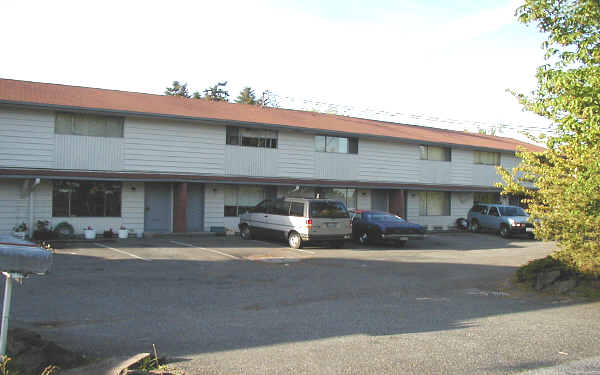 Polar Star Apartments in Edmonds, WA - Building Photo