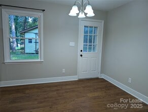 1301 Sharon Dr in Waxhaw, NC - Building Photo - Building Photo