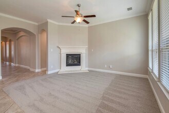 16016 Perdido Creek Trail in Prosper, TX - Foto de edificio - Building Photo