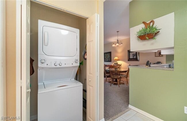 property at 950 Hancock Creek S Blvd